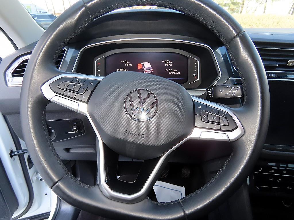 Volkswagen Tiguan - Vista 8