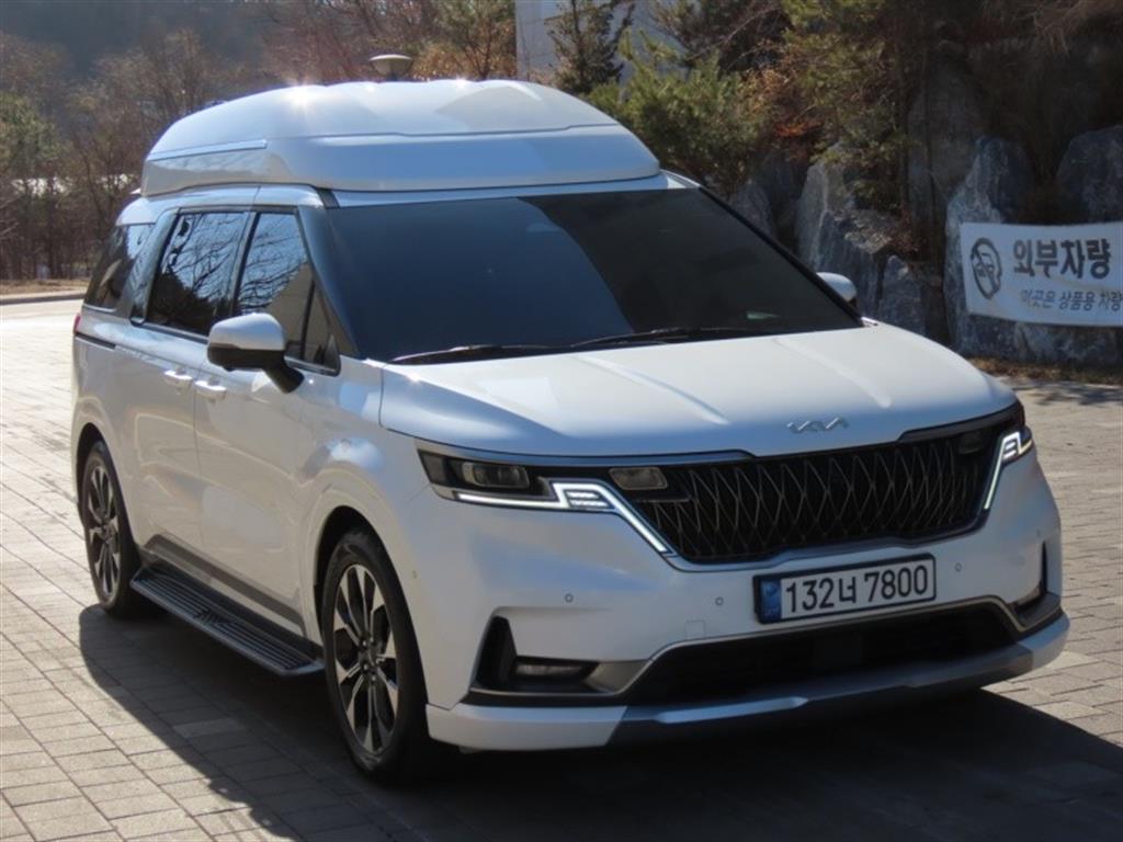 KIA Carnival - Vista 3