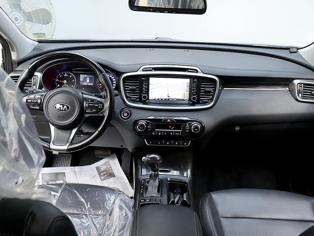 KIA Sorento - Vista 9