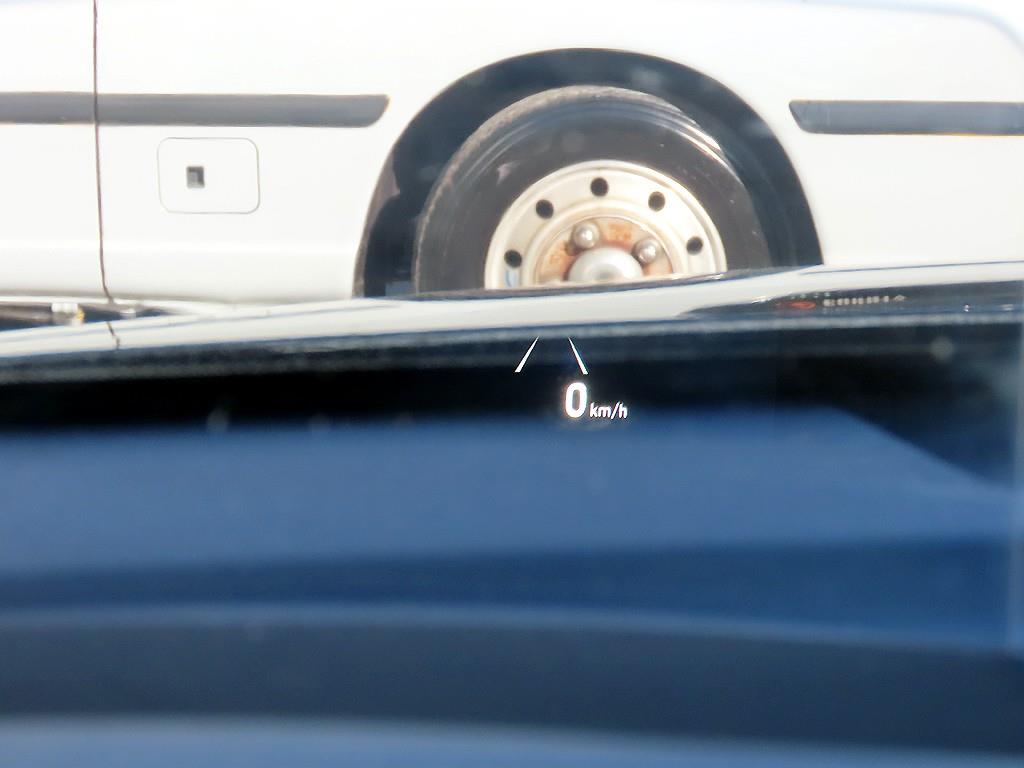 HYUNDAI Kona - Vista 10