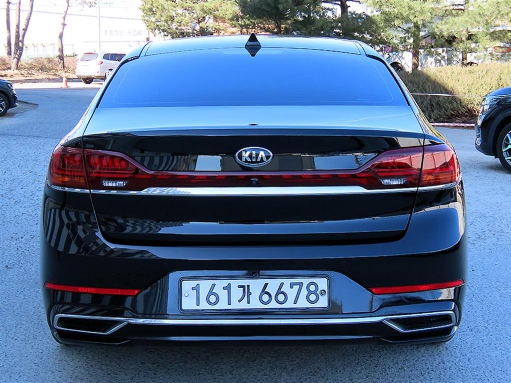 KIA K7 - Vista 4