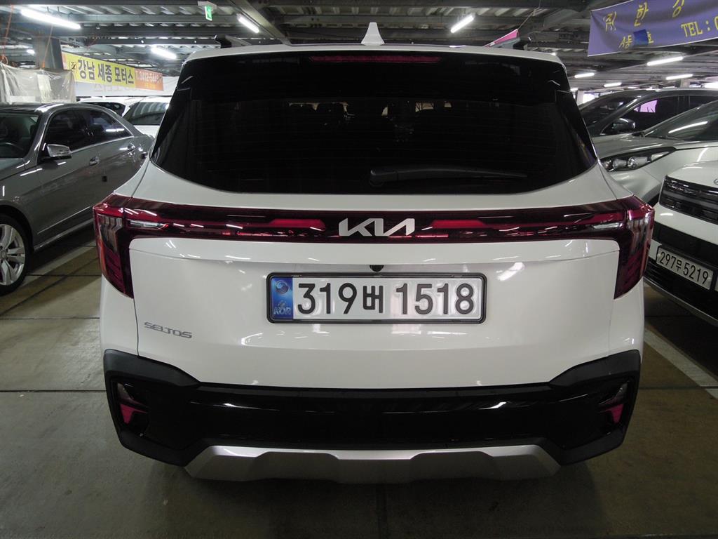 KIA Seltos - Vista 7