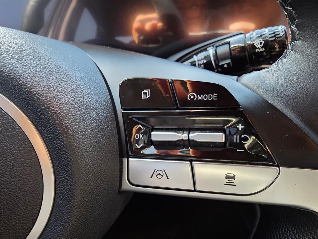 HYUNDAI Avante - Vista 8