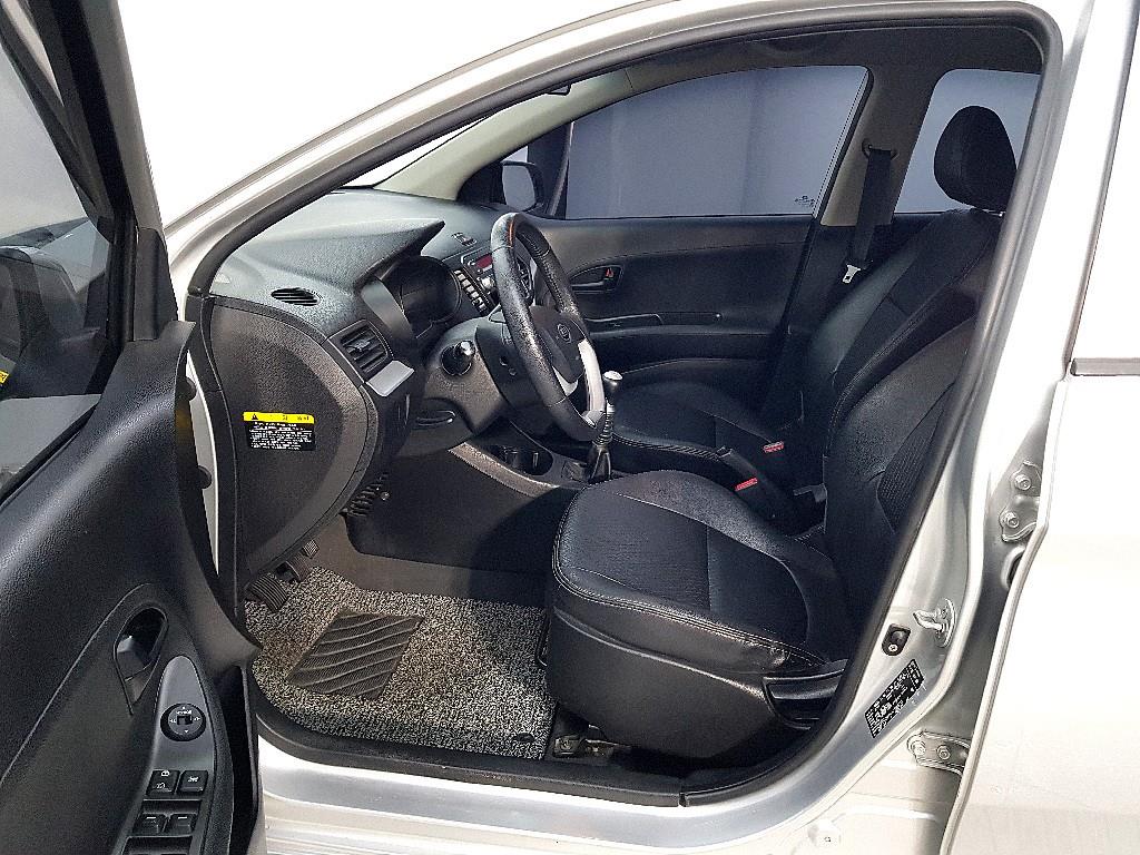 KIA Morning - Vista 8