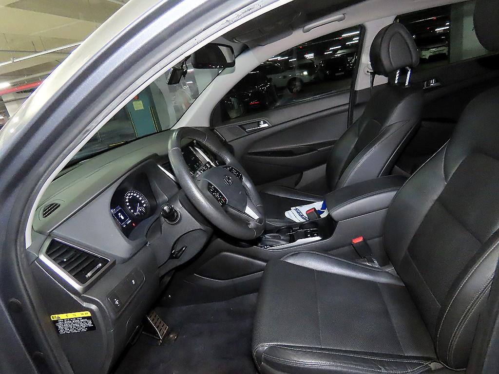 HYUNDAI Tucson - Vista 6