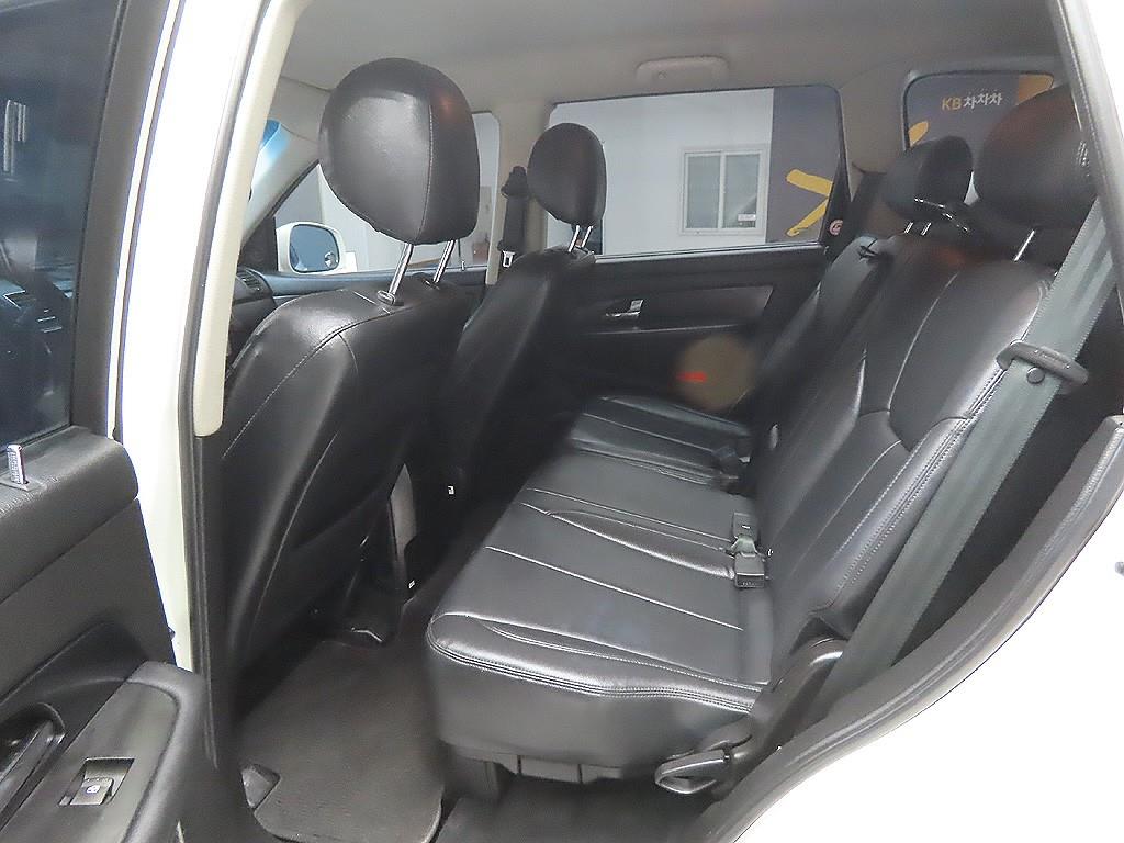 Ssangyong Rexton 2016 Blanco - Importación desde Corea - HF Imports Iquique - Foto 10