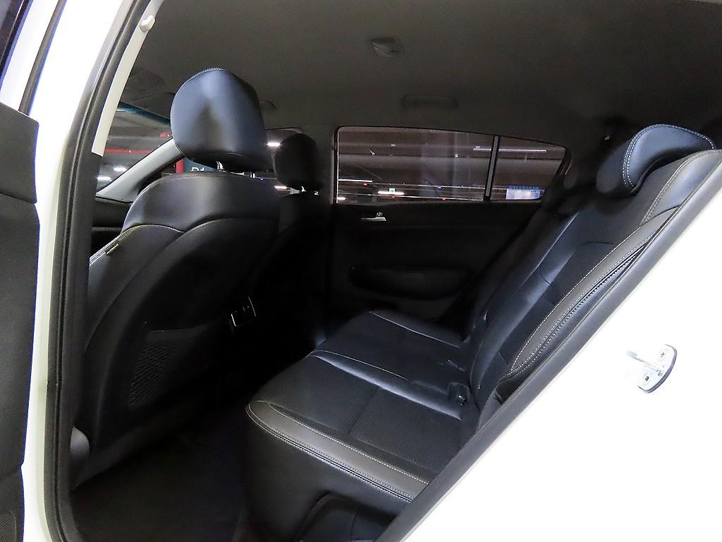 KIA Sportage - Vista 7