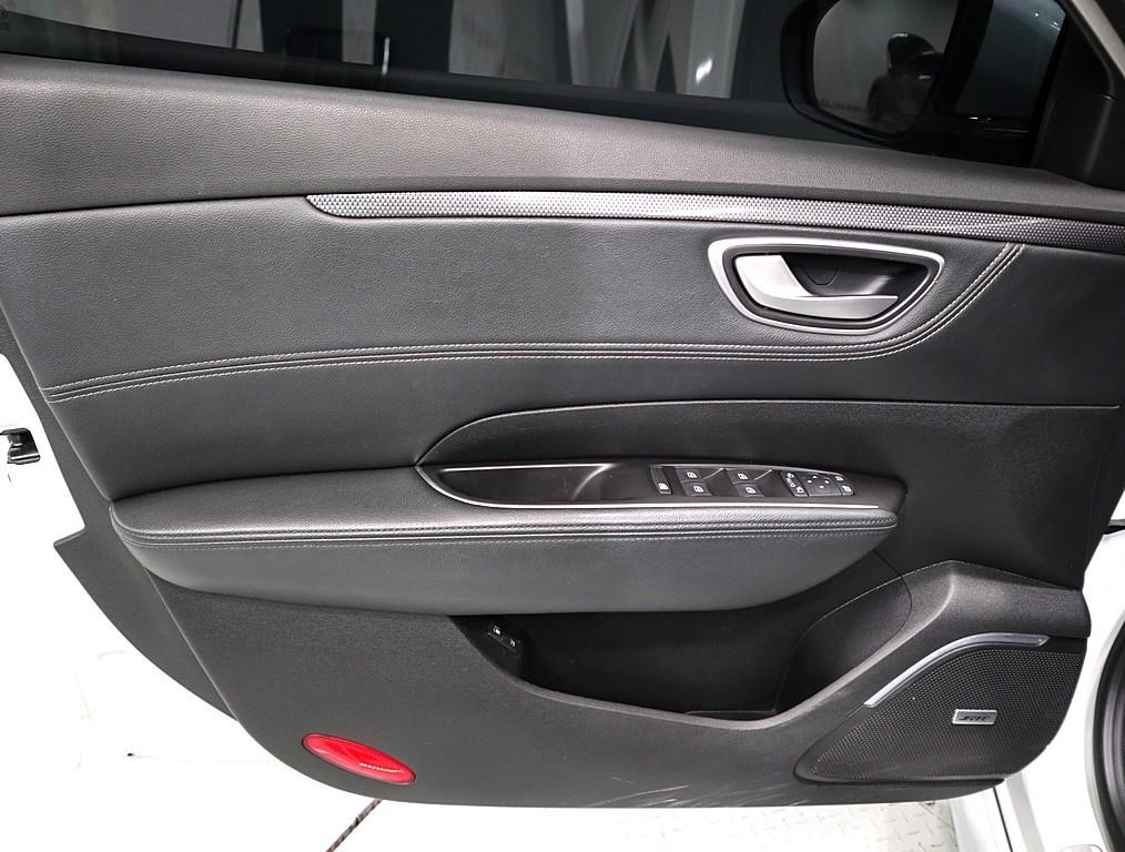 SAMSUNG SM6 - Vista 8