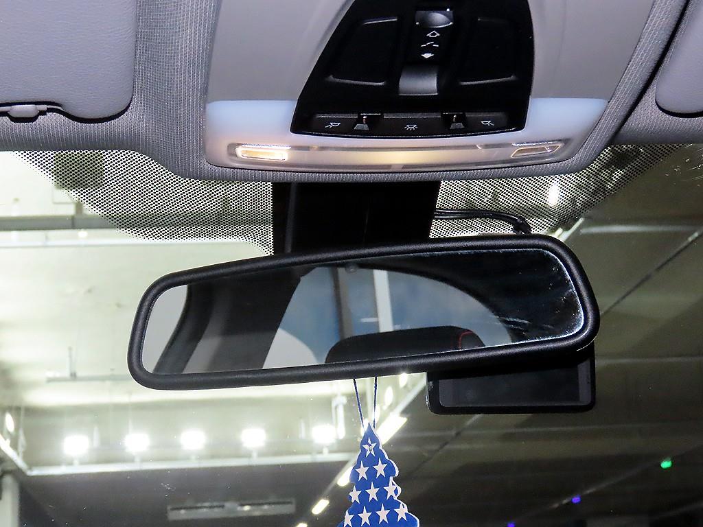 BMW 3 series 2013 Negro - Importación desde Corea - HF Imports Iquique - Foto 16