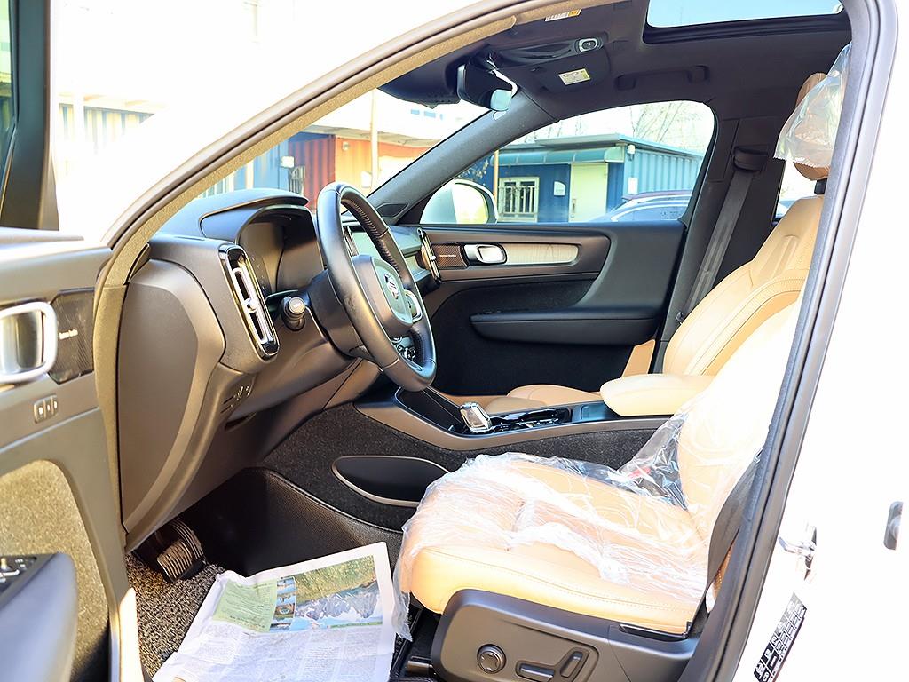 Volvo XC40 2020 Blanco - Importación desde Corea - HF Imports Iquique - Foto 10