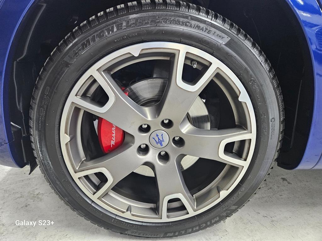 Maserati Levante 2018 Azul - Importación desde Corea - HF Imports Iquique - Foto 16