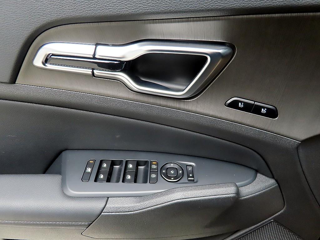 KIA Sportage - Vista 11