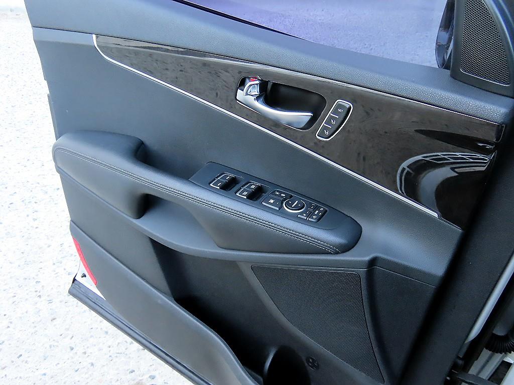 KIA Sorento - Vista 11