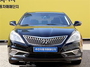 HYUNDAI Grandeur - Vista 2