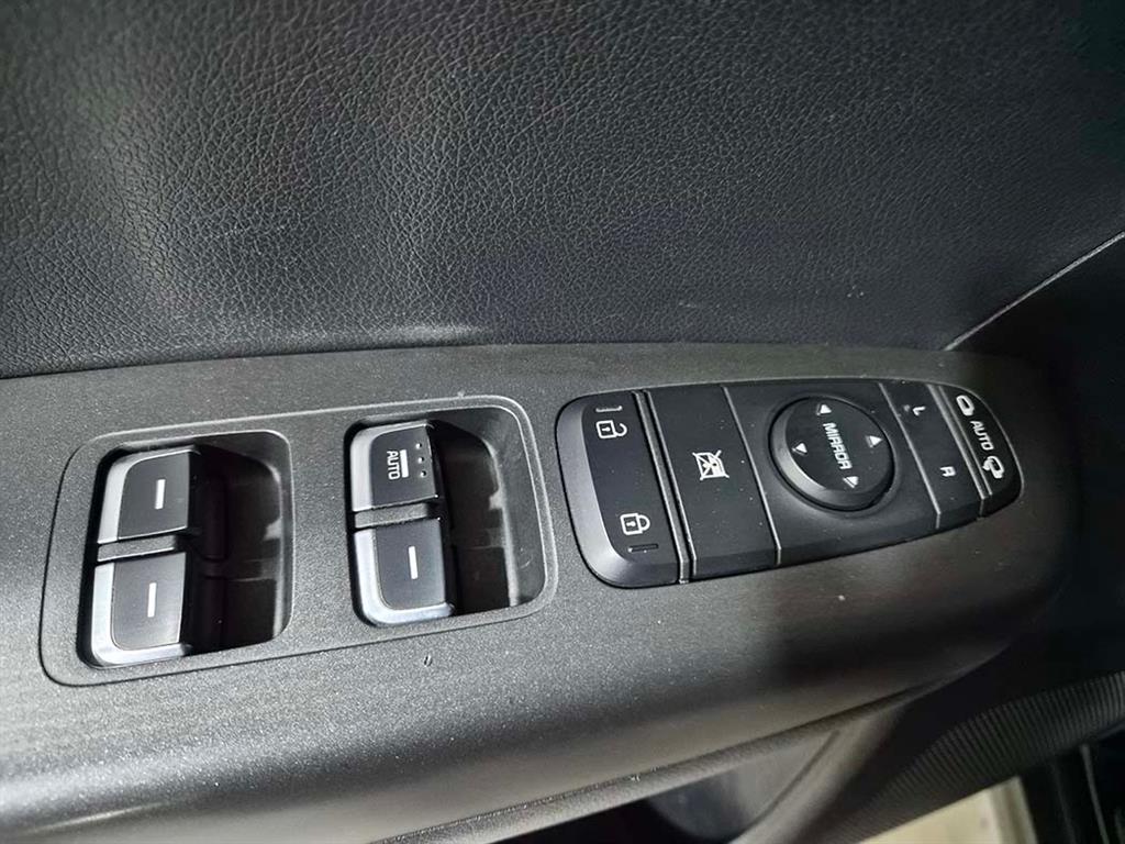 KIA Sportage - Vista 12