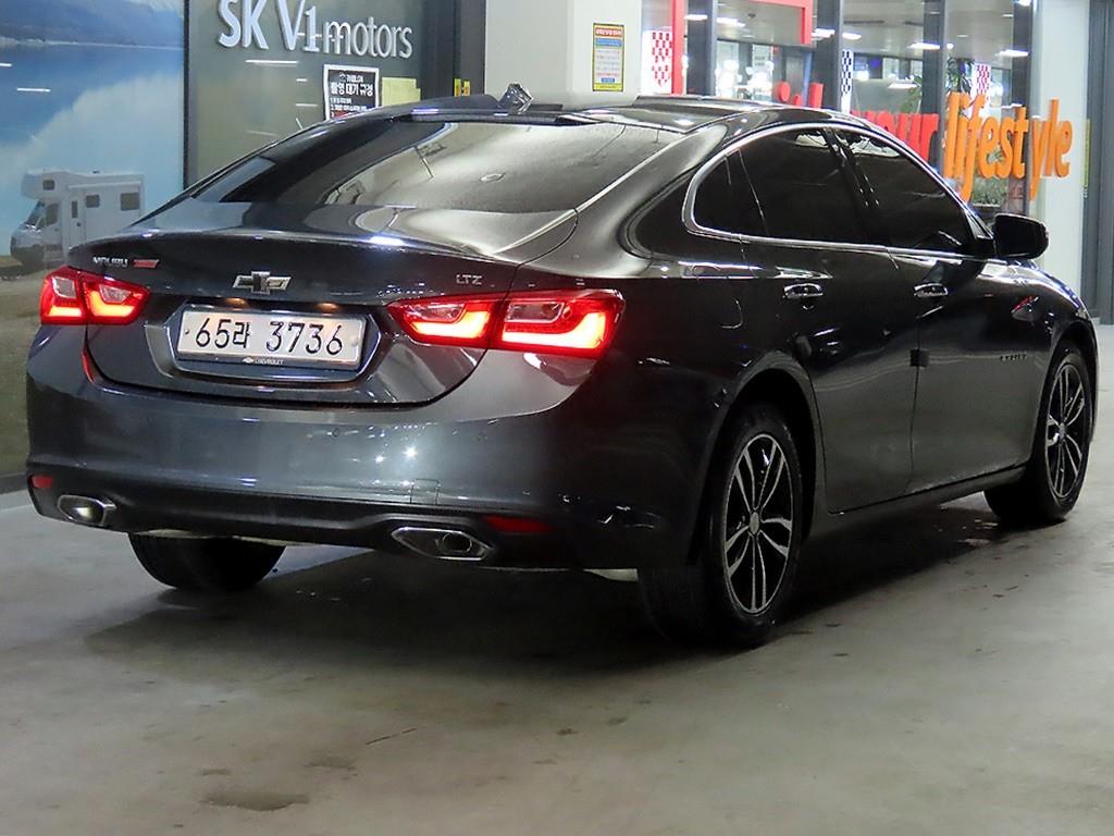 Chevrolet Malibu - Vista 4