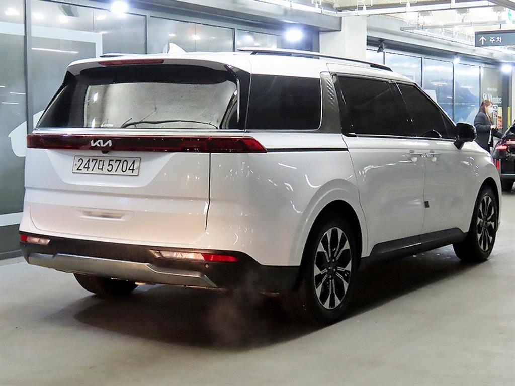 KIA Carnival - Vista 4