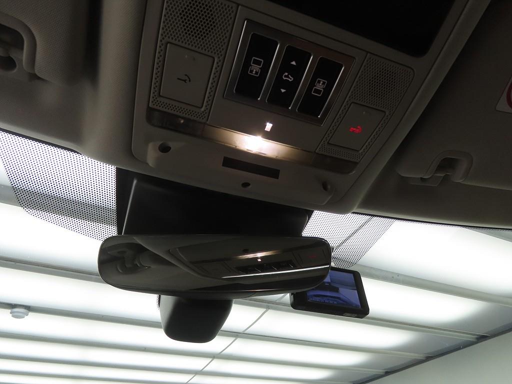 Land Rover Discovery - Vista 12