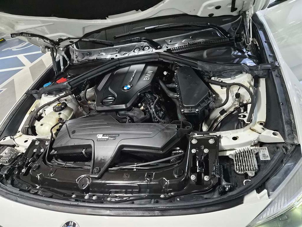 BMW Gran Turismo 2018 Blanco - Importación desde Corea - HF Imports Iquique - Foto 19