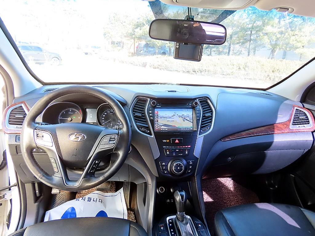 HYUNDAI Santa Fe - Vista 7