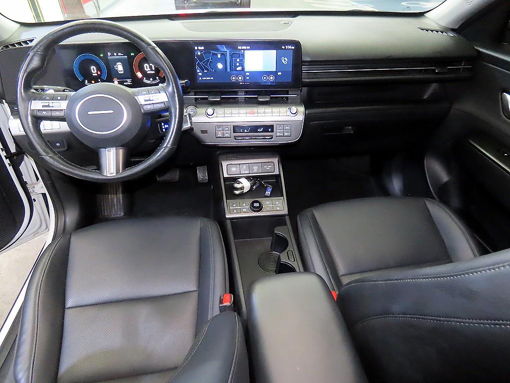 HYUNDAI Kona - Vista 9