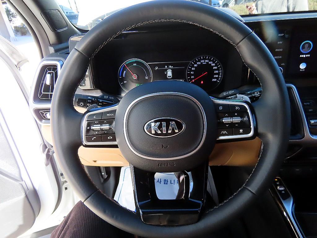 KIA Sorento - Vista 8