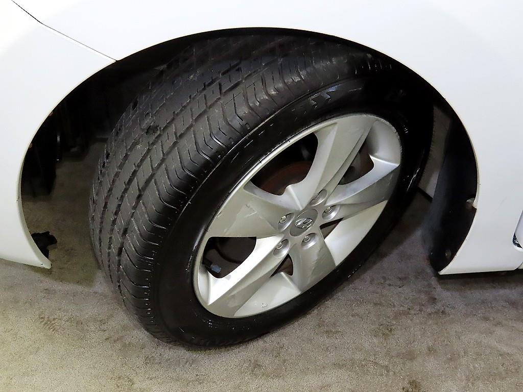 HYUNDAI Avante 2011 Blanco - Importación desde Corea - HF Imports Iquique - Foto 18