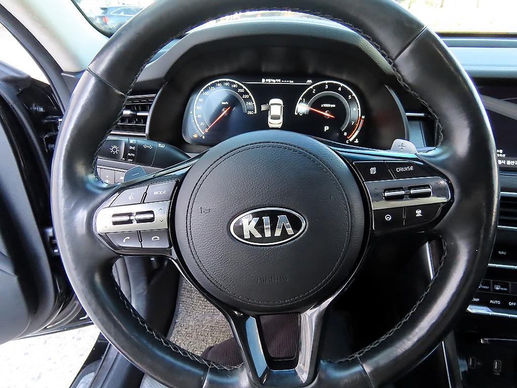 KIA K7 - Vista 8