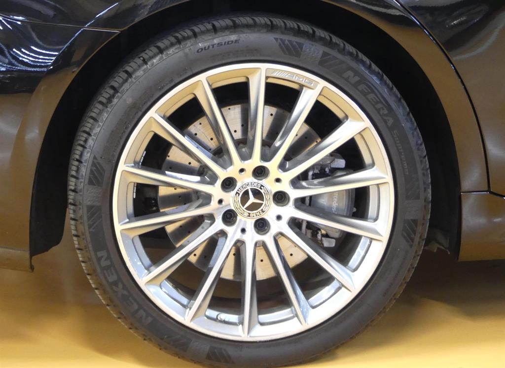 Mercedes Benz S Class - Vista 9