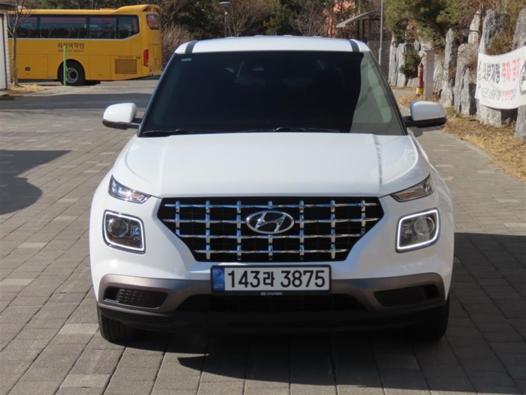 HYUNDAI Venue 2022 - Importación desde Corea - HF Imports Iquique - Foto 1