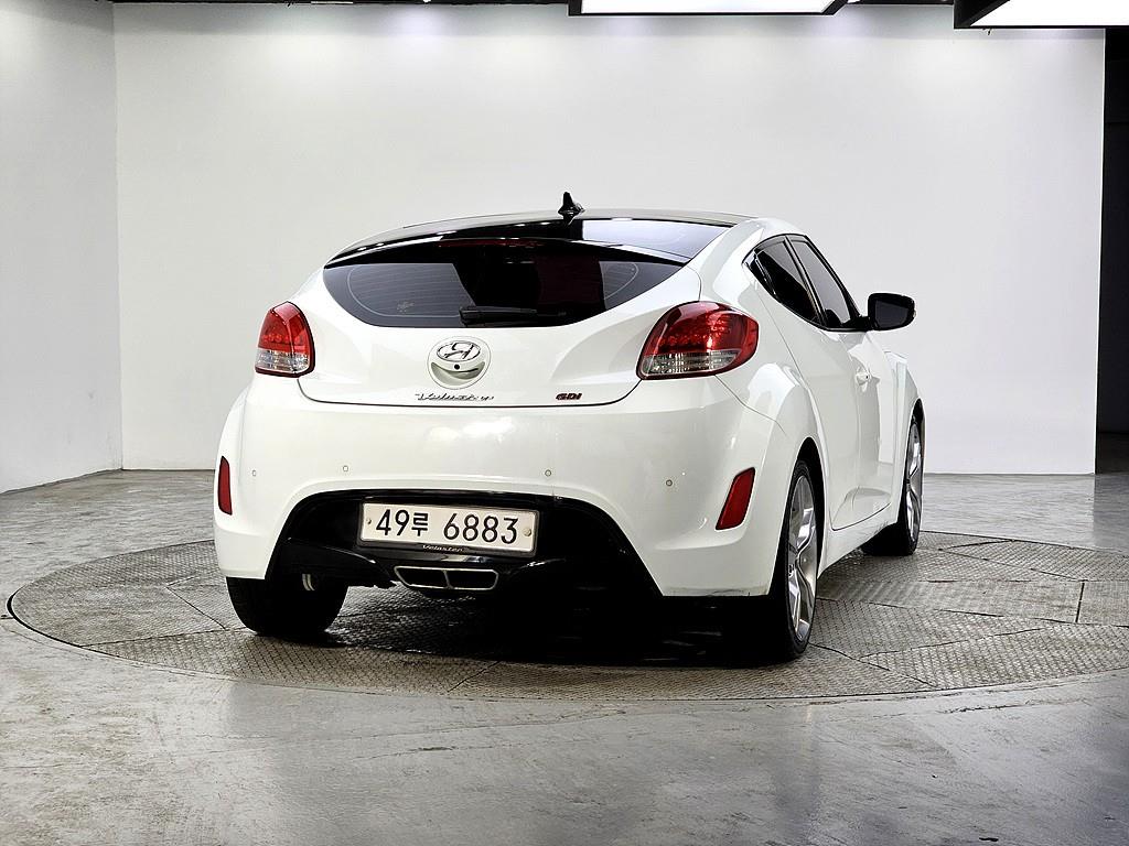 HYUNDAI Veloster - Vista 3
