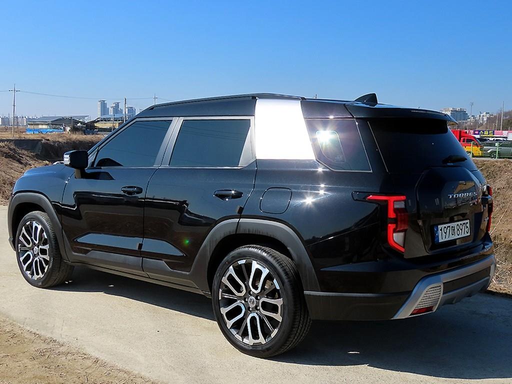 Ssangyong Torres - Vista 3