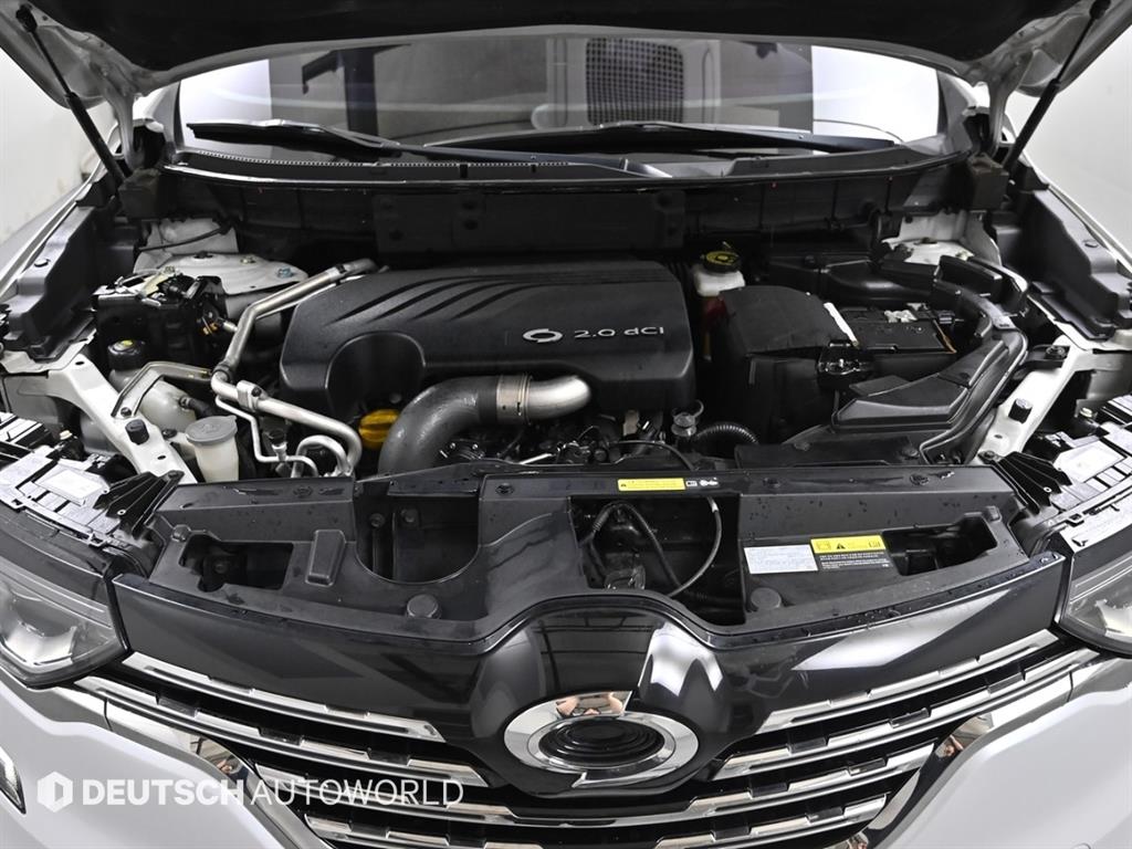 SAMSUNG QM6 - Vista 6