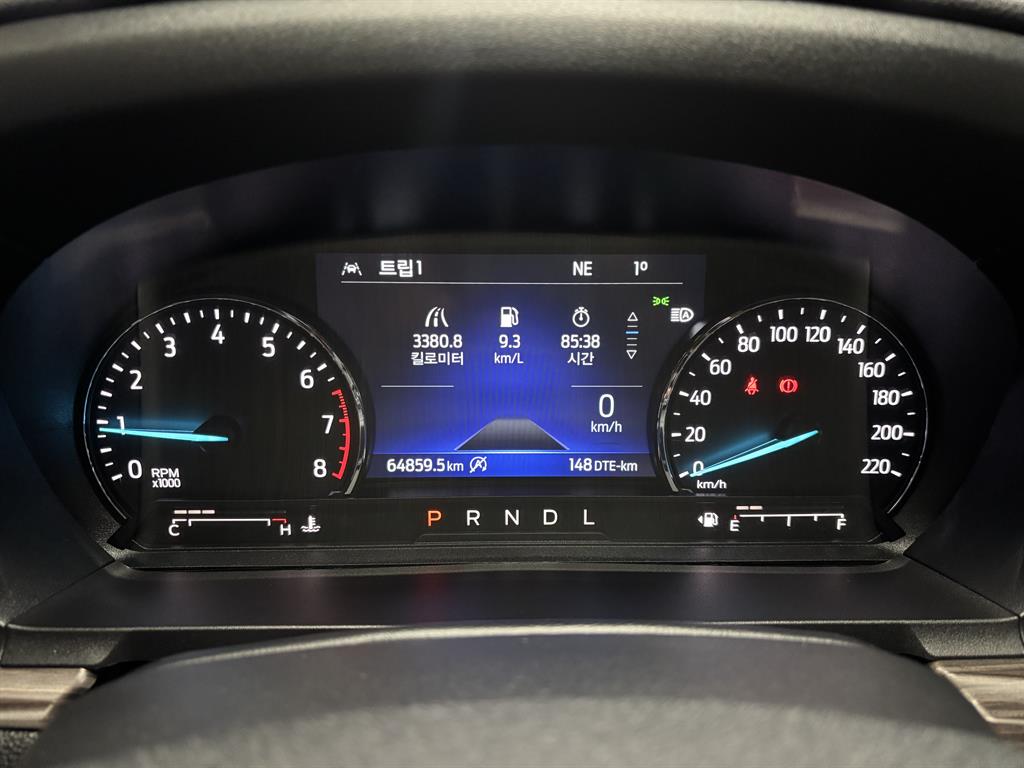 Ford Explorer - Vista 6