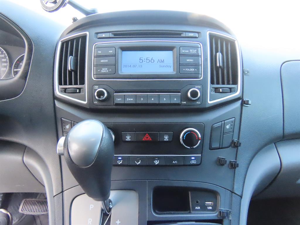 HYUNDAI Starex 2017 Blanco - Importación desde Corea - HF Imports Iquique - Foto 13