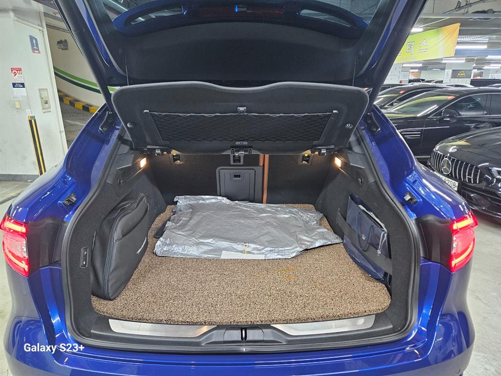 Maserati Levante 2018 Azul - Importación desde Corea - HF Imports Iquique - Foto 20