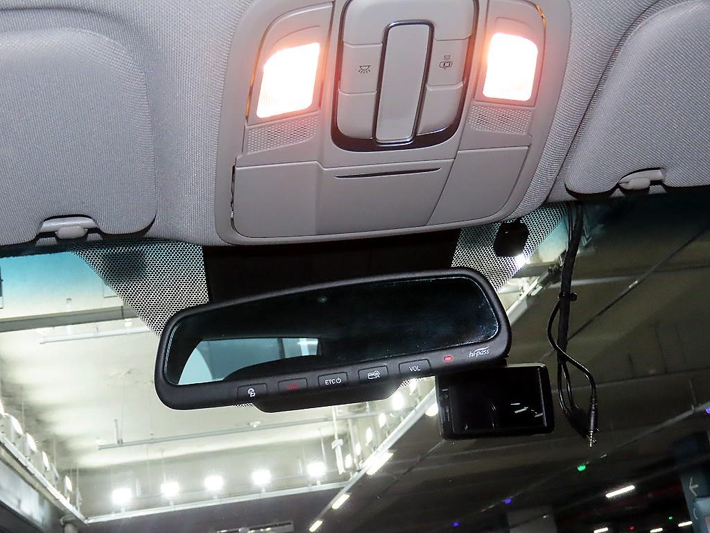 HYUNDAI Santa Fe 2019 Blanco - Importación desde Corea - HF Imports Iquique - Foto 15