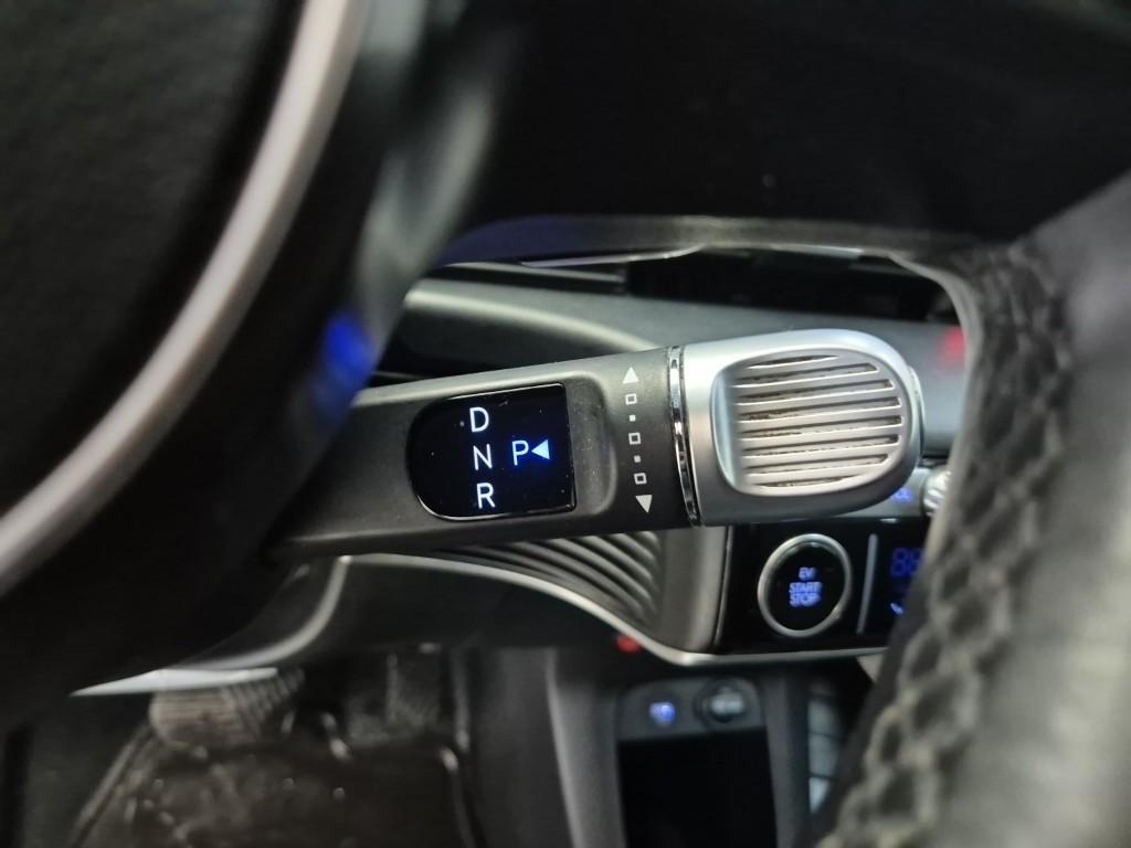 HYUNDAI Ioniq 5 - Vista 8