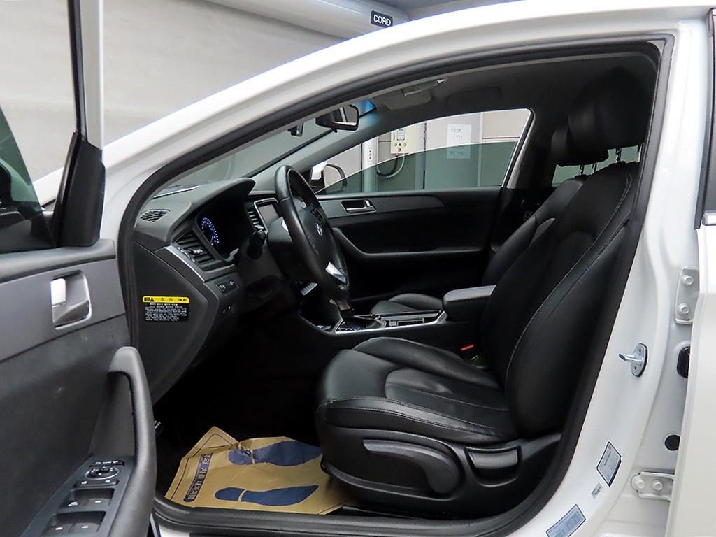 HYUNDAI Sonata - Vista 5