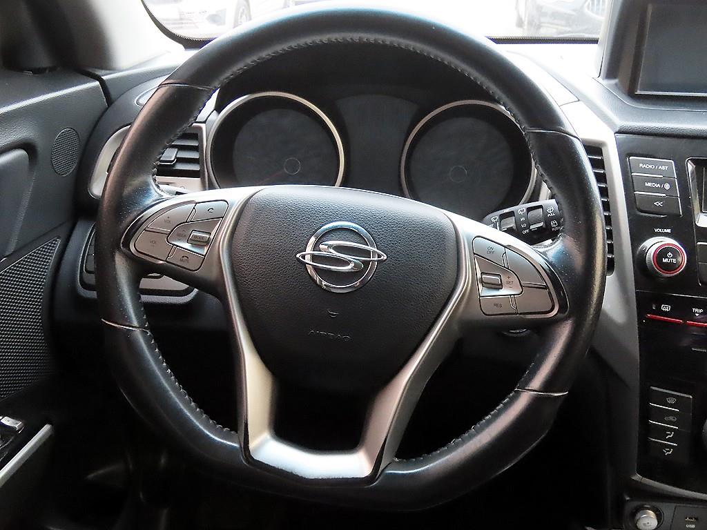 Ssangyong Tivoli - Vista 7