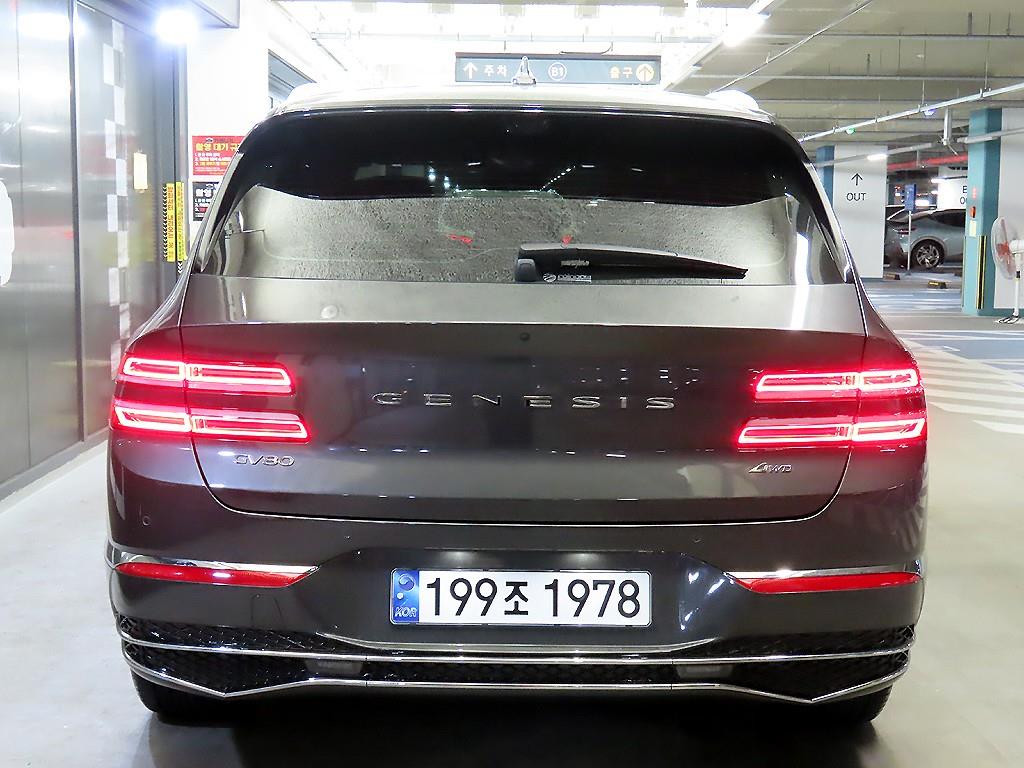 Genesis GV80 - Vista 5