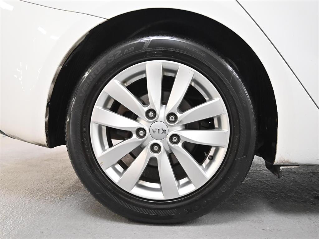 KIA K3 2015 Blanco - Importación desde Corea - HF Imports Iquique - Foto 19