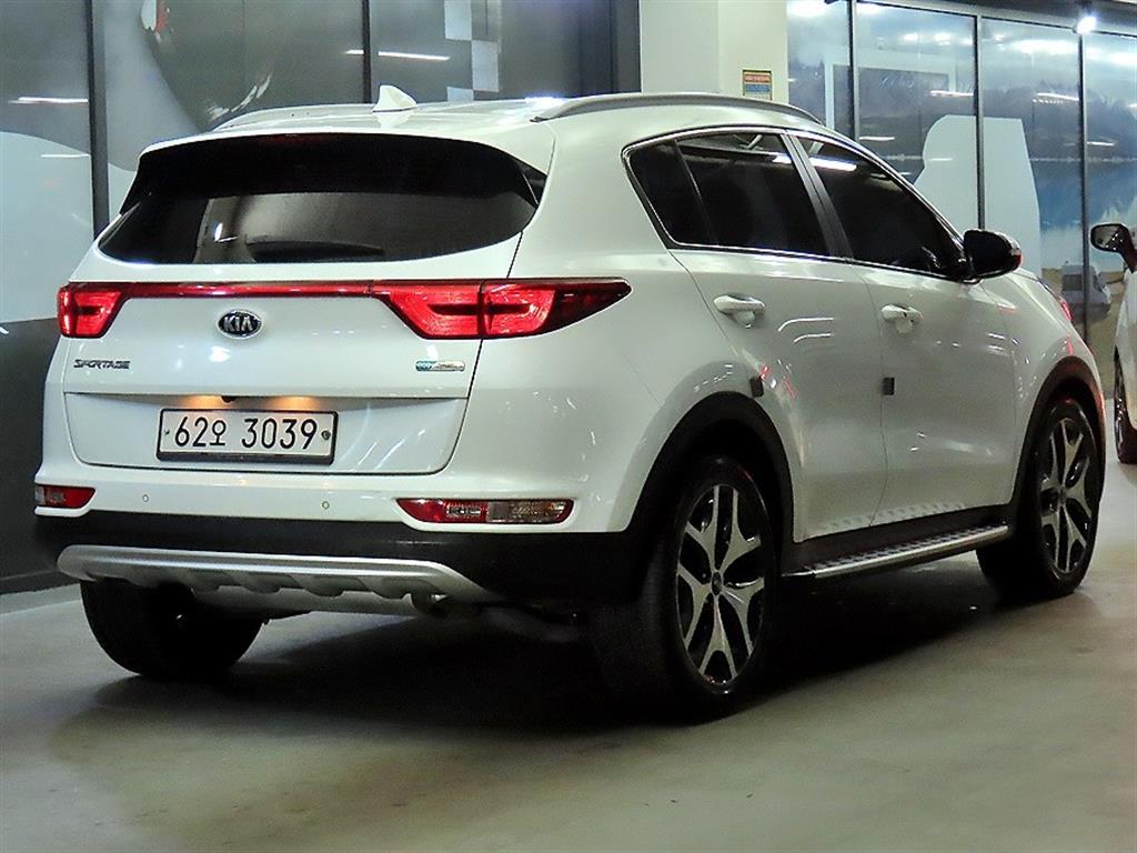 KIA Sportage - Vista 4