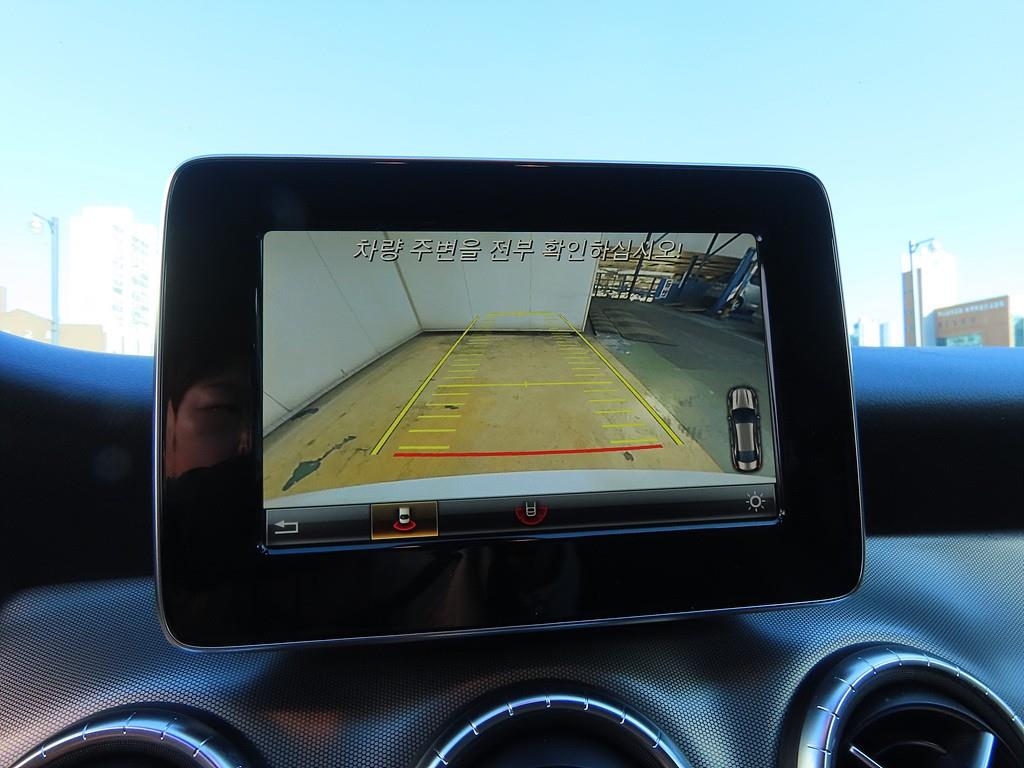 Mercedes Benz CLA Class 2018 Blanco - Importación desde Corea - HF Imports Iquique - Foto 14