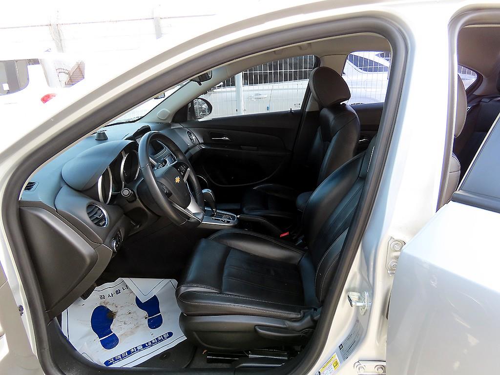 Chevrolet Cruise - Vista 5