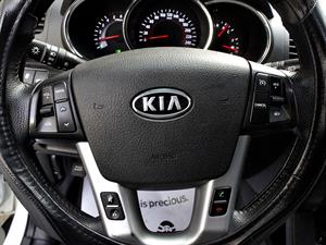 KIA Sorento - Vista 12