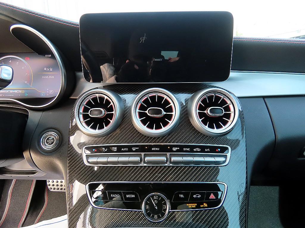 Mercedes Benz C Class 2019 Negro - Importación desde Corea - HF Imports Iquique - Foto 17