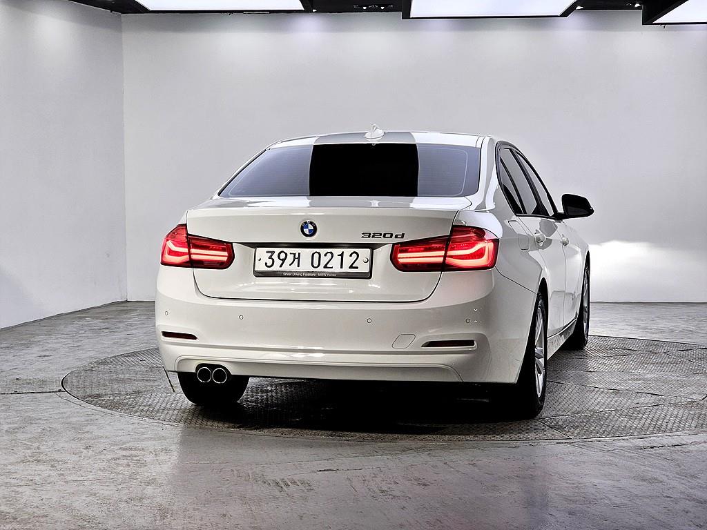 BMW 3 series - Vista 3