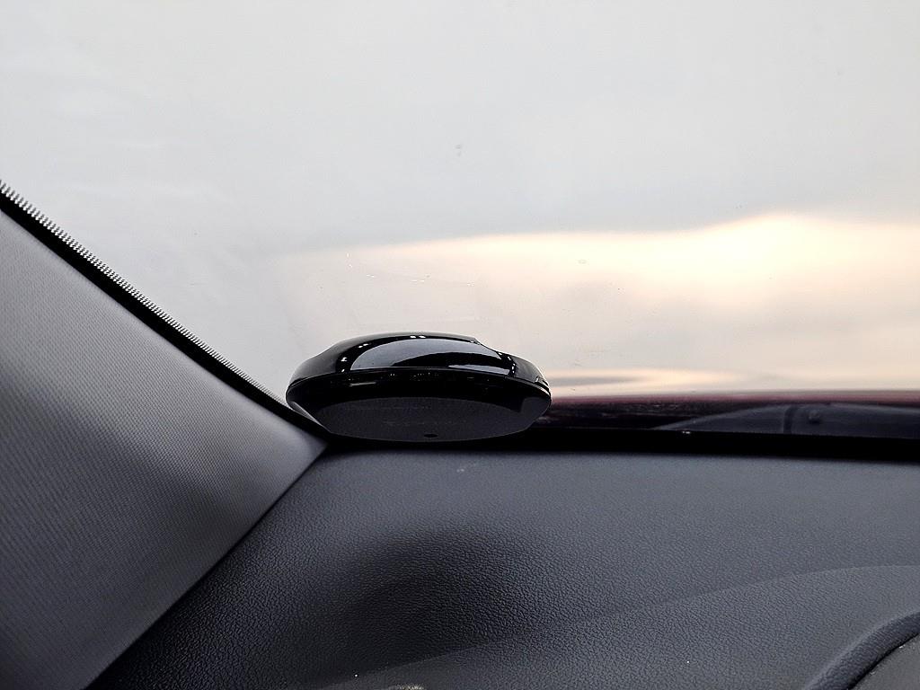 HYUNDAI Avante - Vista 12