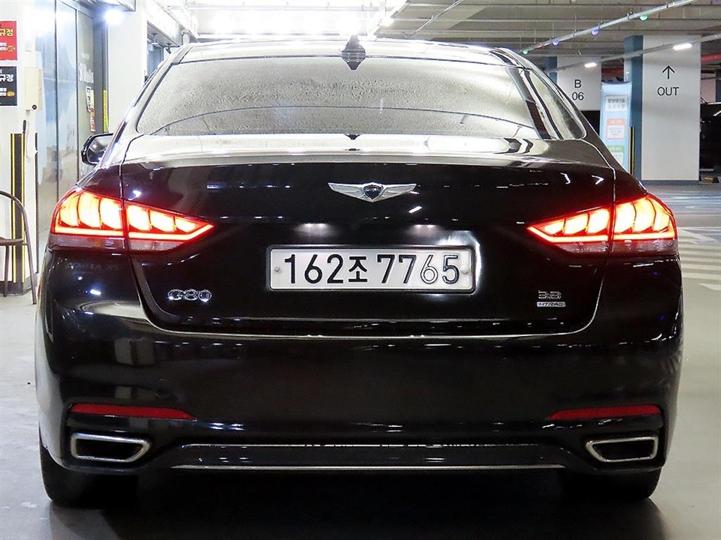 Genesis G80 - Vista 5